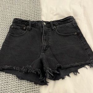 A&F 90’s cutoff high rise shorts